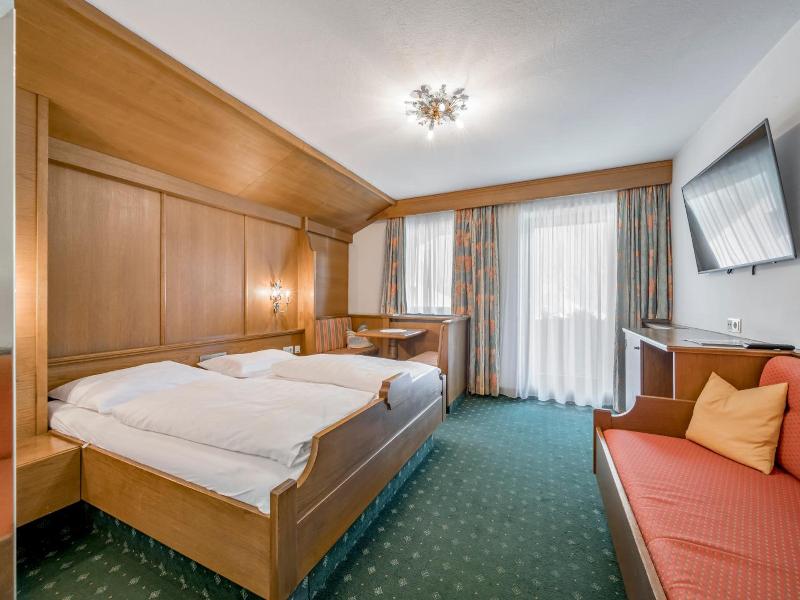 Hotel Almhof image