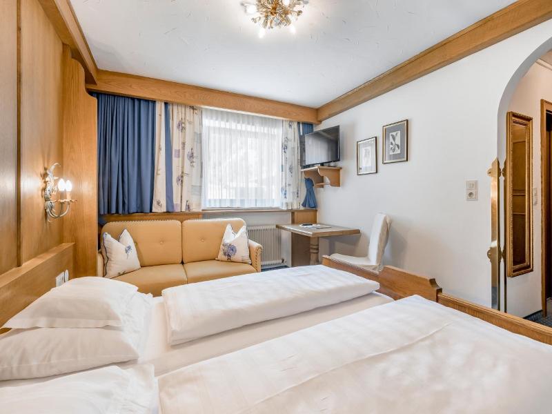 Hotel Almhof image