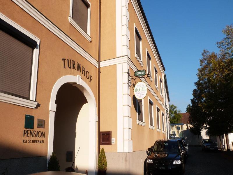 Turmhof Breitenbrunn image