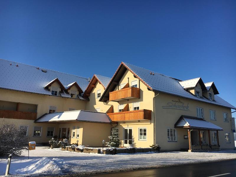 Radhotel Schischek image