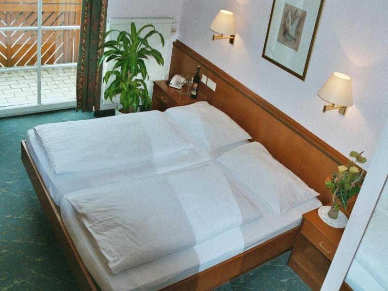 Radhotel Schischek image