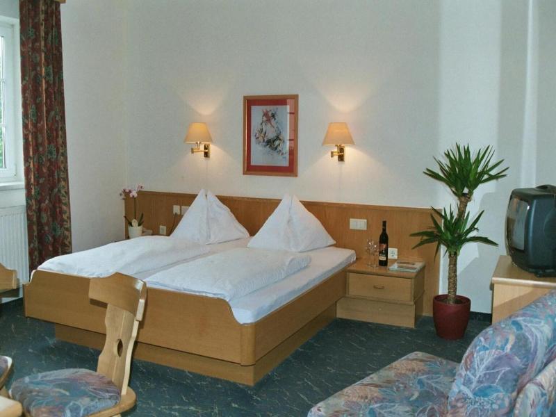 Radhotel Schischek image