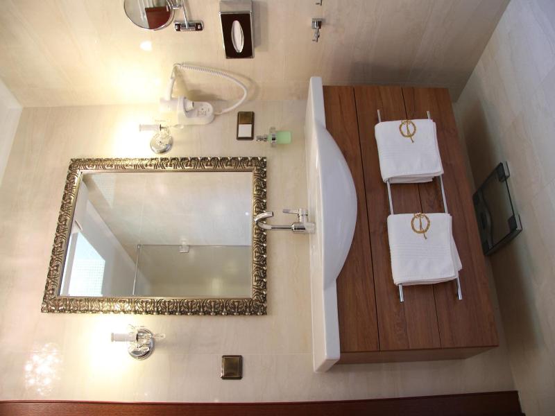 Hotel Zum Heiligen Geist image