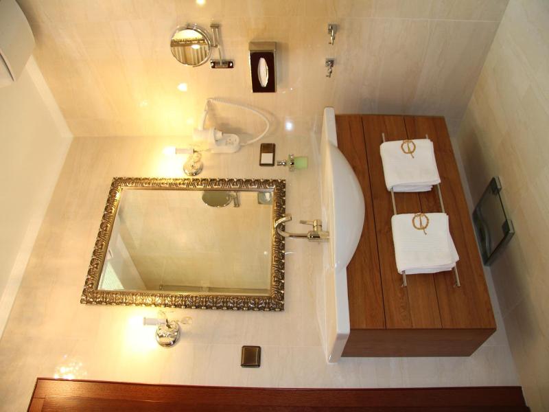 Hotel Zum Heiligen Geist image
