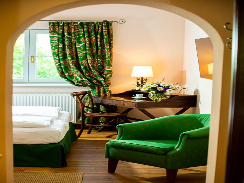 Der Knappenhof Hotel Restaurant image