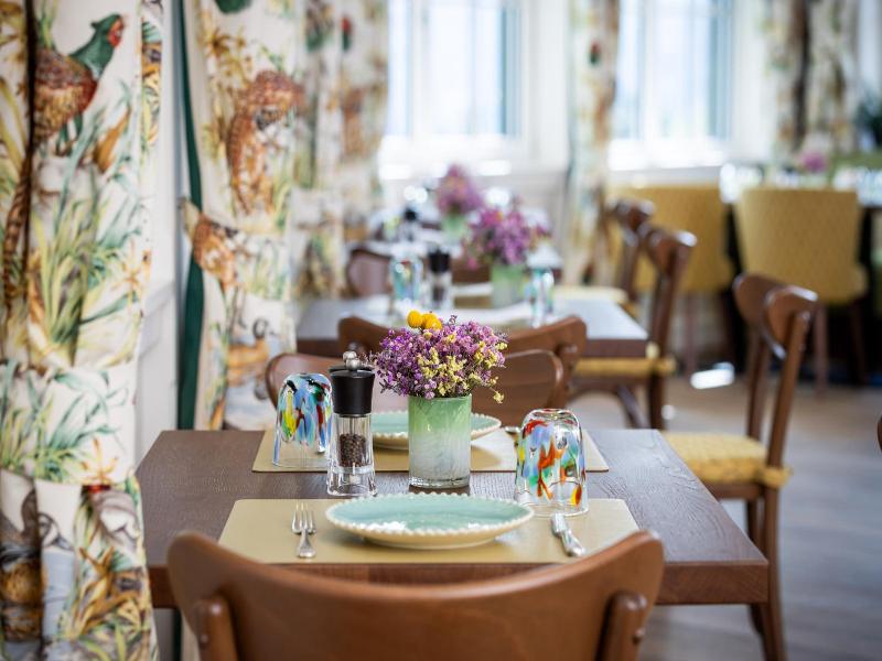 Der Knappenhof Hotel Restaurant image