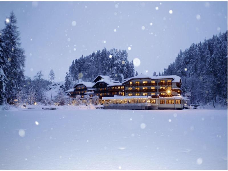 Parkhotel Tristachersee image