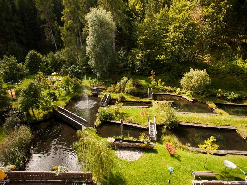 Parkhotel Tristachersee image