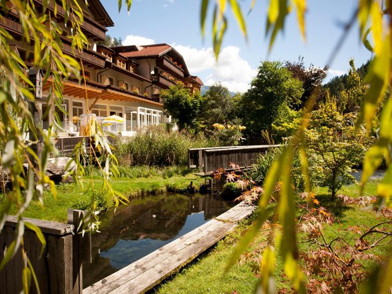 Parkhotel Tristachersee image