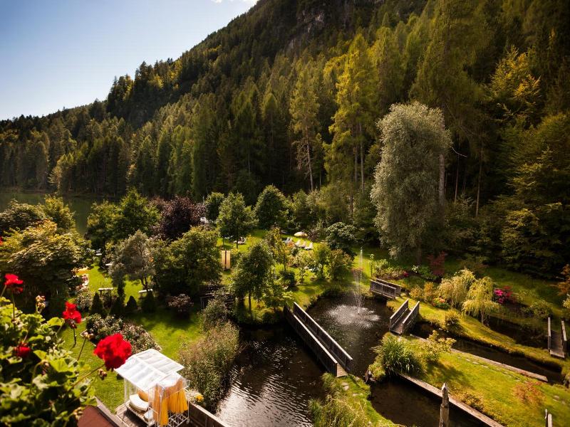 Parkhotel Tristachersee image