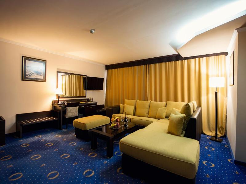 Grand Hotel Hebar