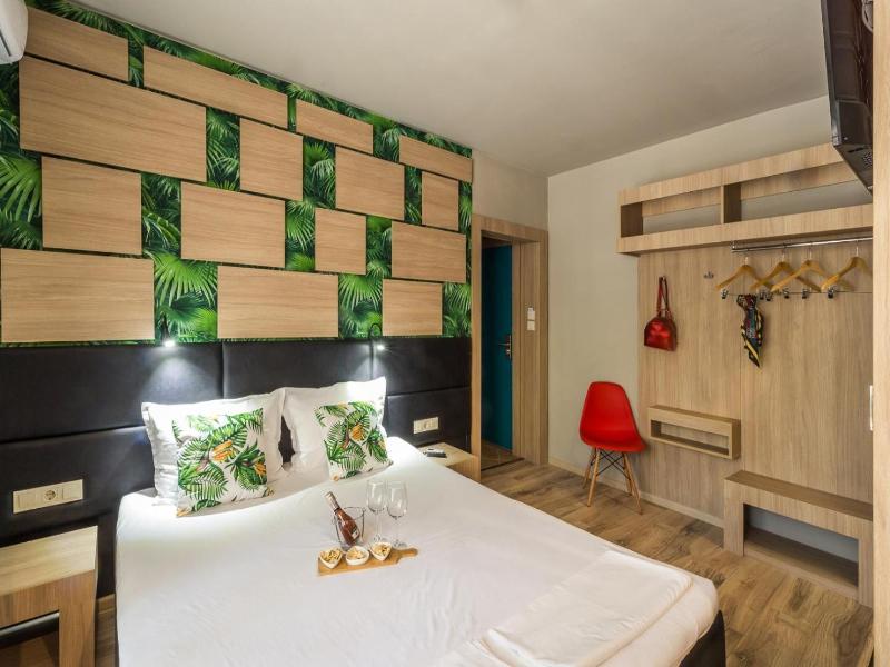 Hotel Allur image