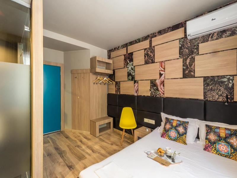 Hotel Allur image