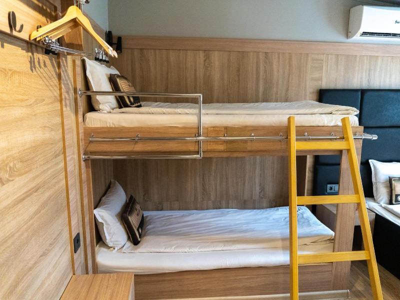 Hotel Allur image