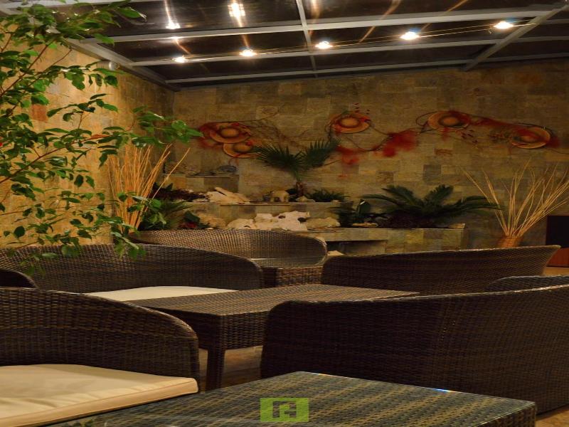Hotel Avis image