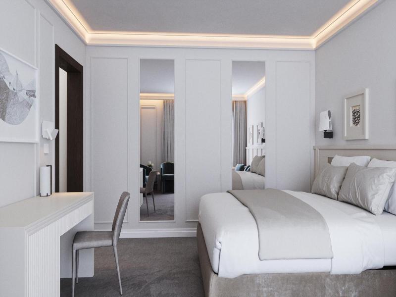 Hotel Concorde image