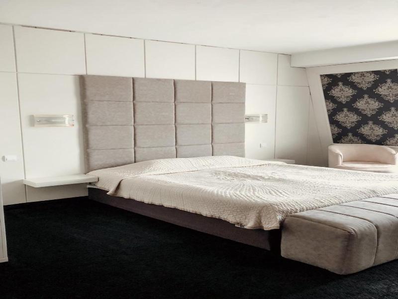 Hotel Concorde image