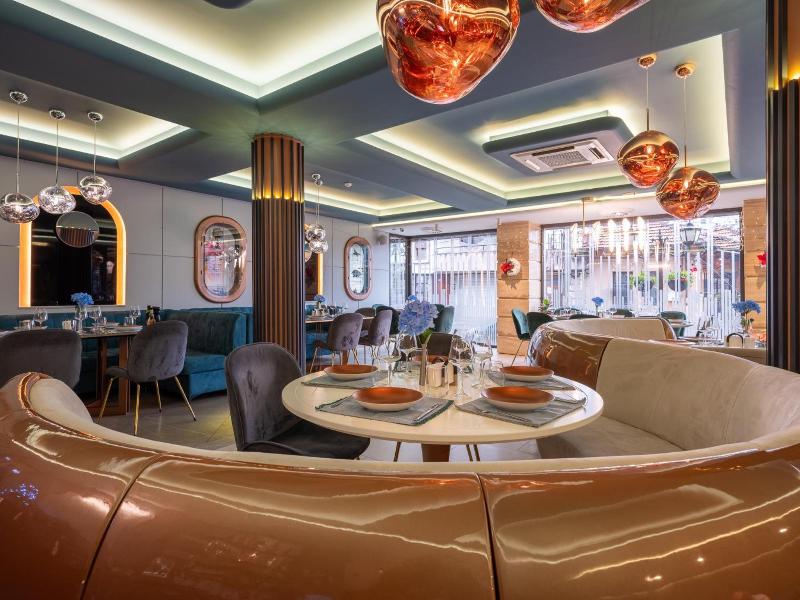 Hotel Concorde image