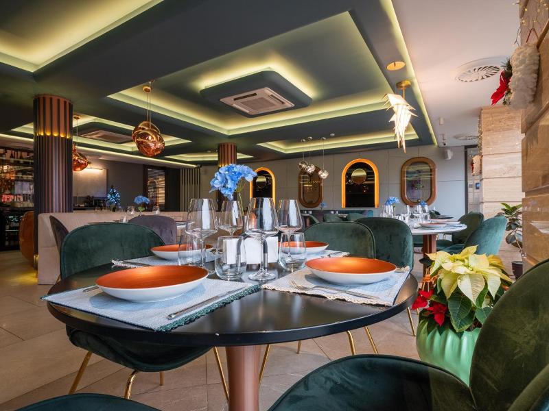 Hotel Concorde image