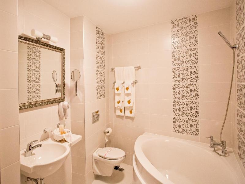 Hotel Diamond image