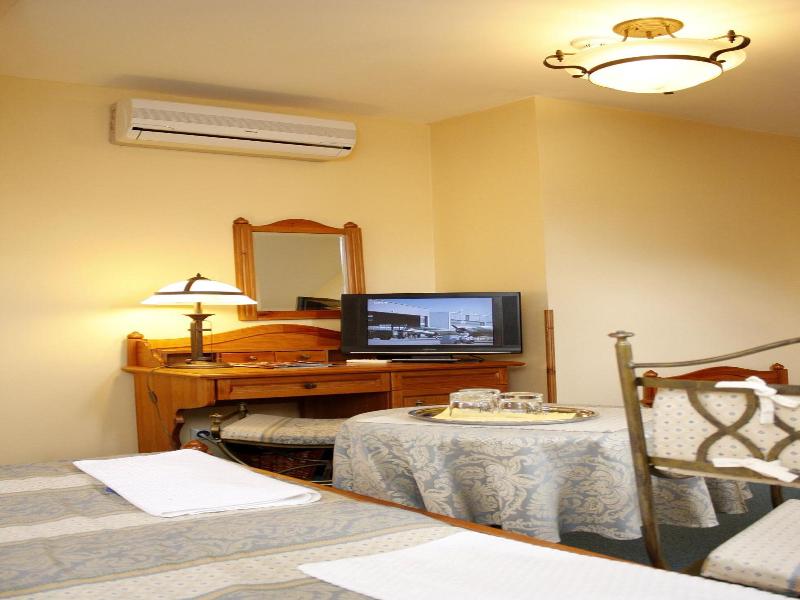 Lv Vay Villa Hotel image