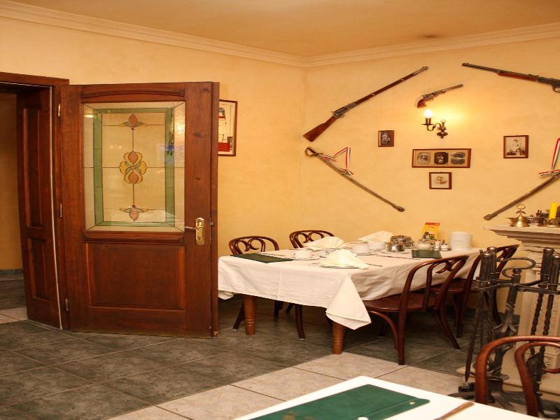Lv Vay Villa Hotel image