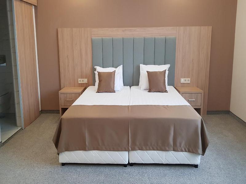 Sps Hotel image