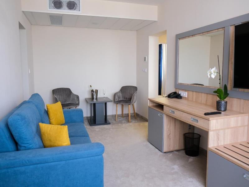 Sps Hotel image