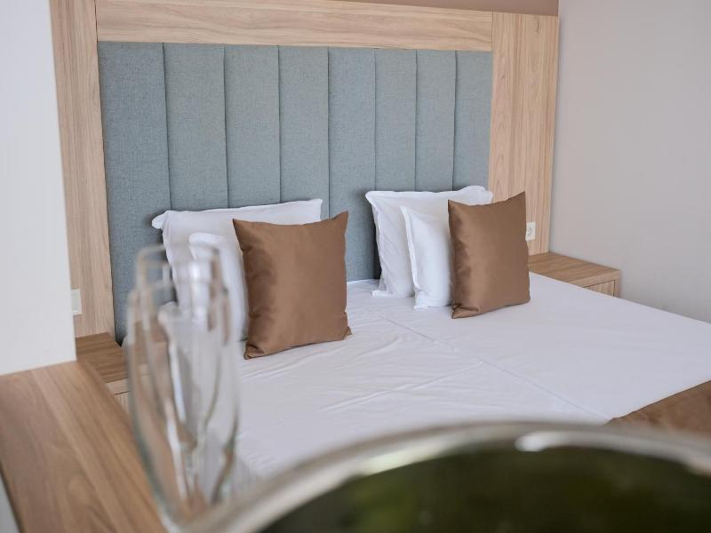 Sps Hotel image