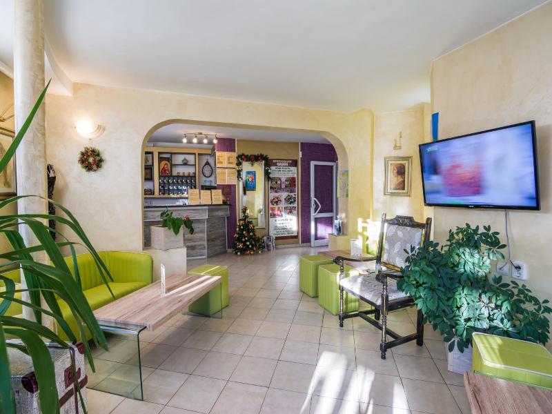 Grami Hotel image