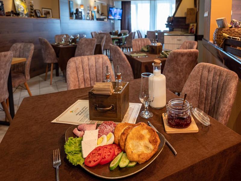 Grami Hotel image