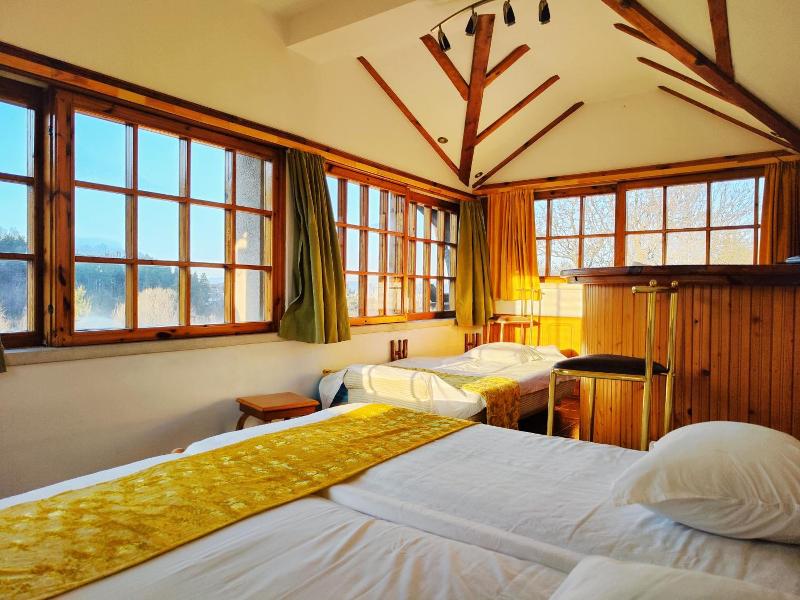 Park Hotel Amfora image