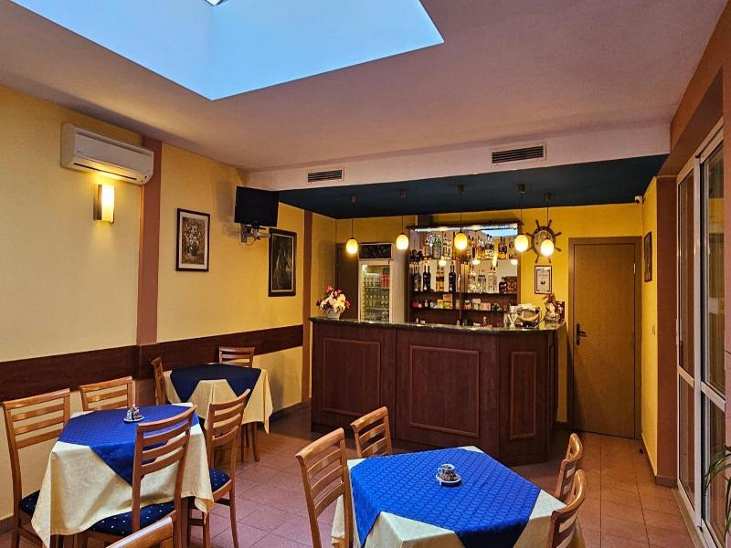 Caprice Family Hotel image