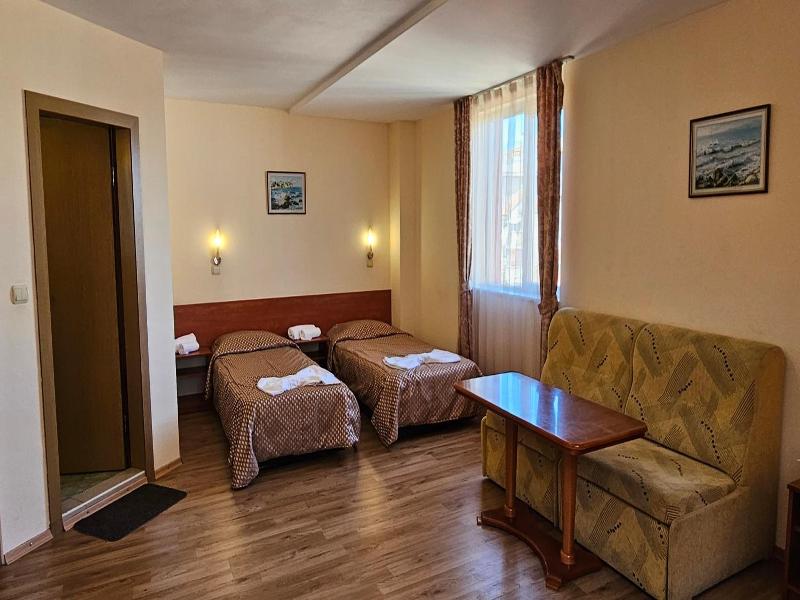 Caprice Family Hotel image