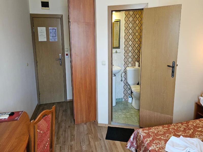 Caprice Family Hotel image