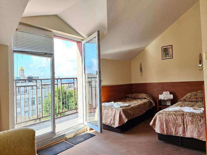 Caprice Family Hotel image