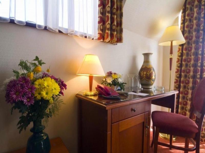 Hotel Central image