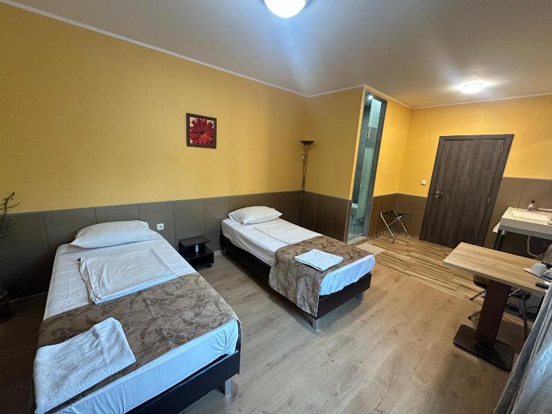 Formula 1 Motel