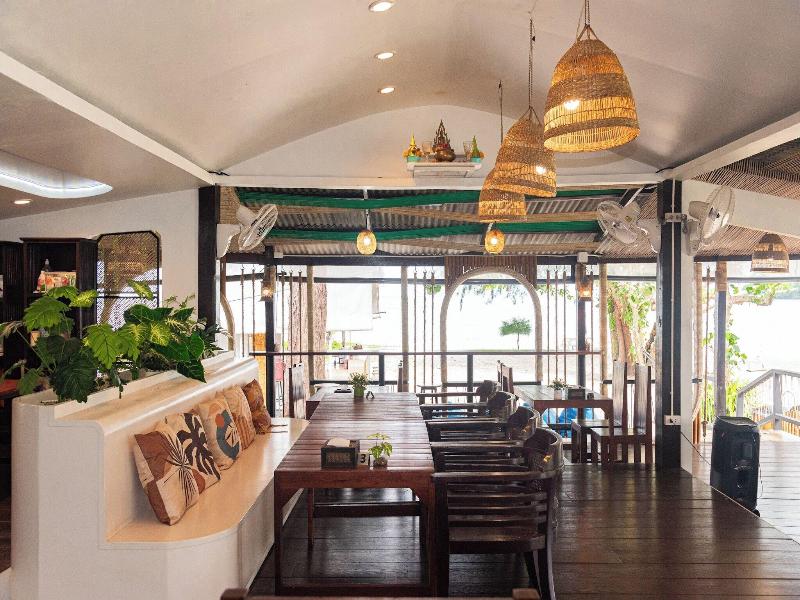 Pan Beach Bungalows image