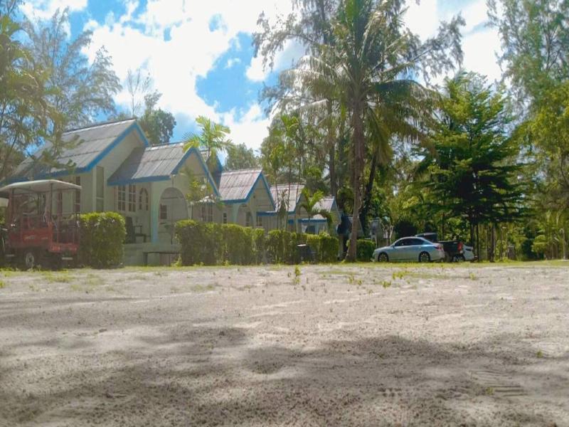 Pan Beach Bungalows image
