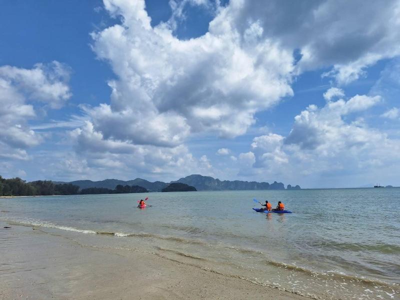Pan Beach Bungalows image