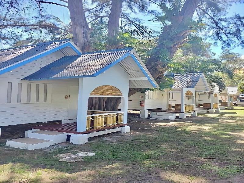Pan Beach Bungalows image