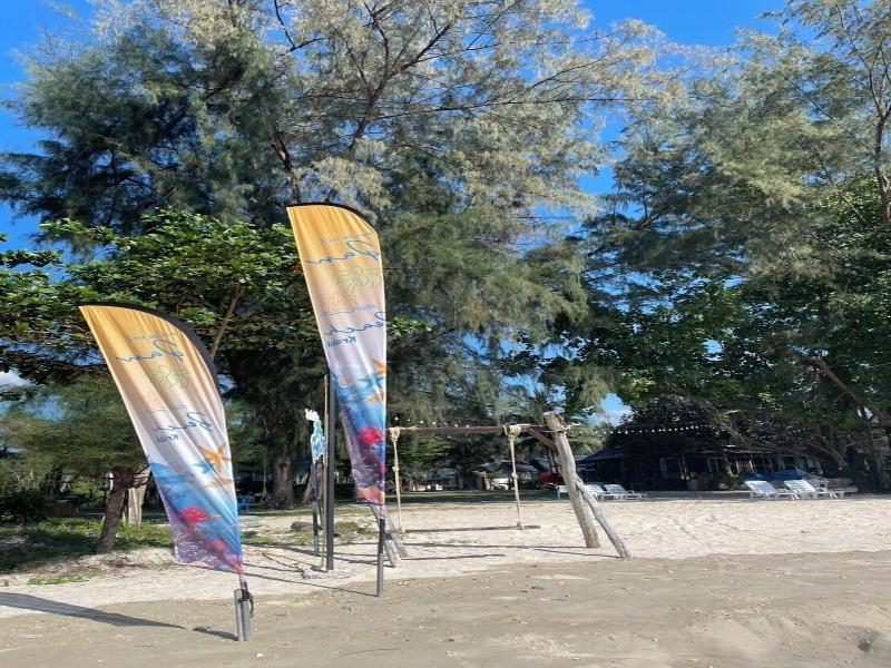 Pan Beach Bungalows image