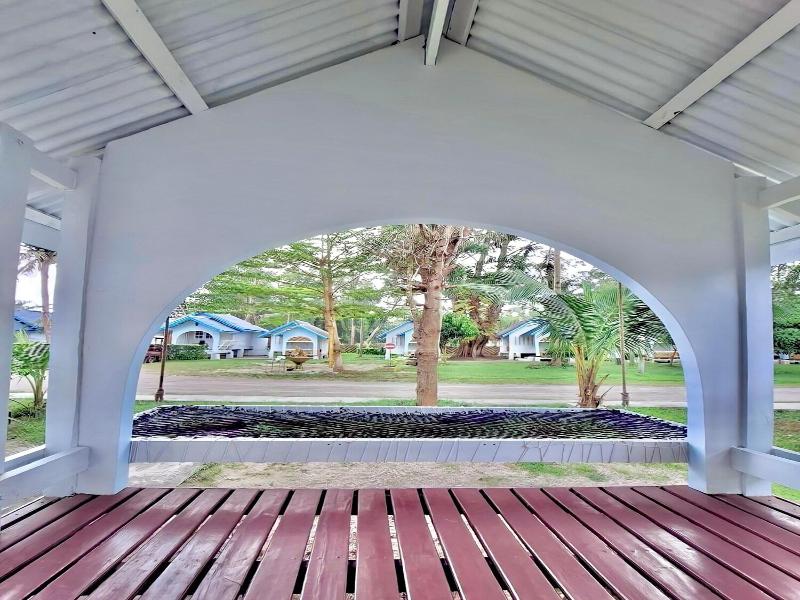 Pan Beach Bungalows image