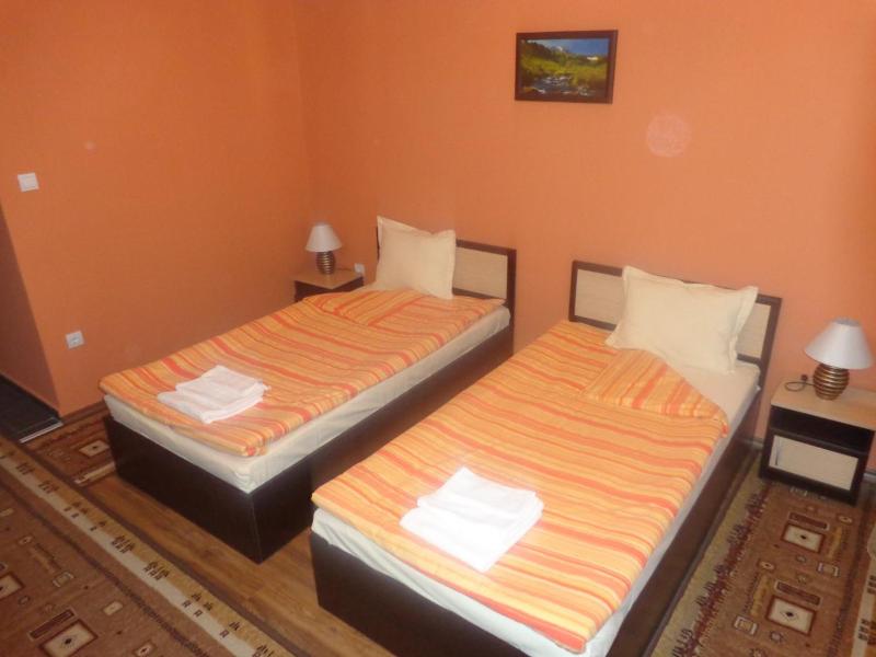 Kestenite Family Hotel image