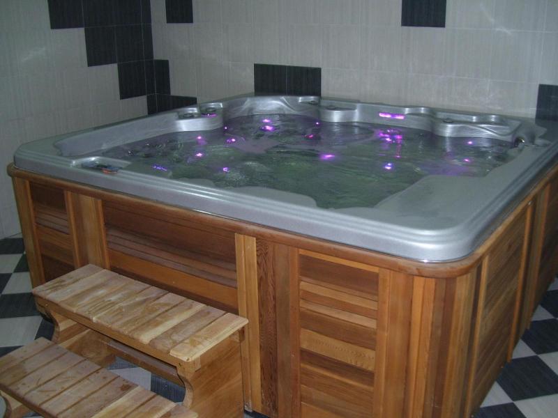 Kestenite Family Hotel image