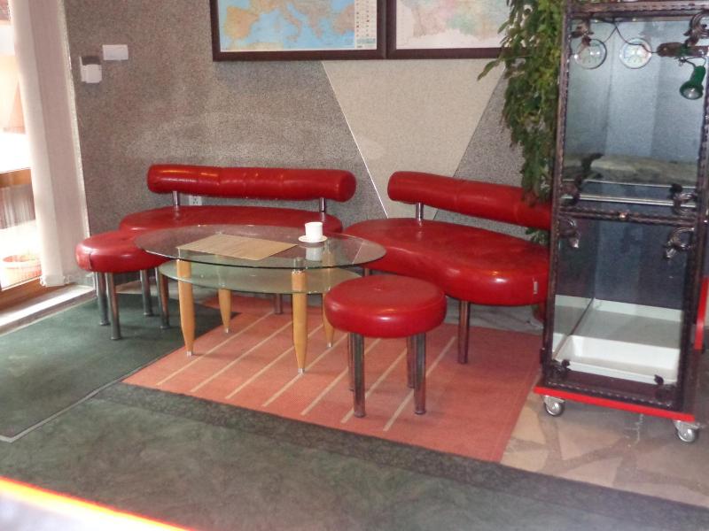 Kestenite Family Hotel image