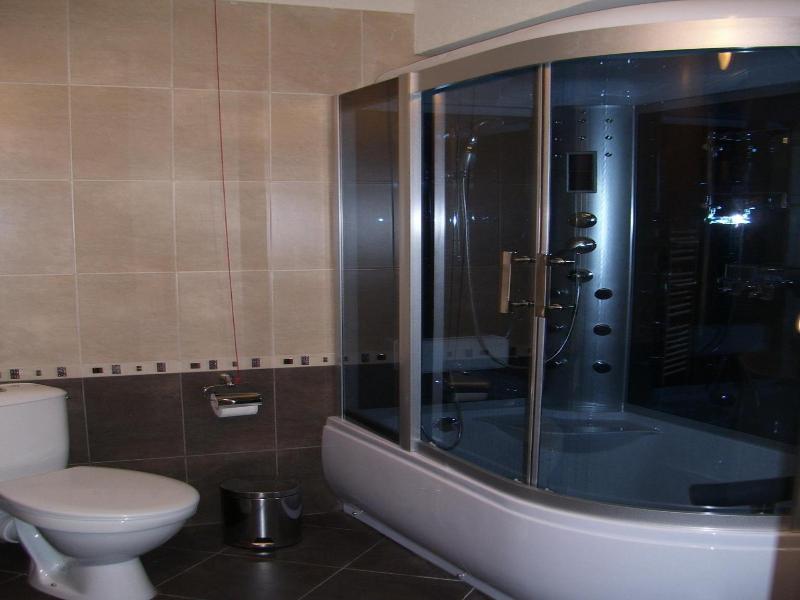Kestenite Family Hotel image