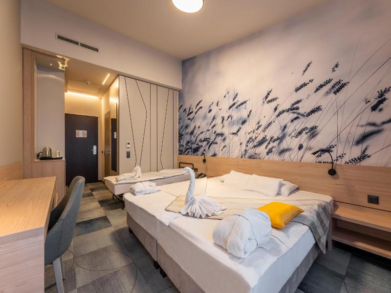 Globall Hotel image