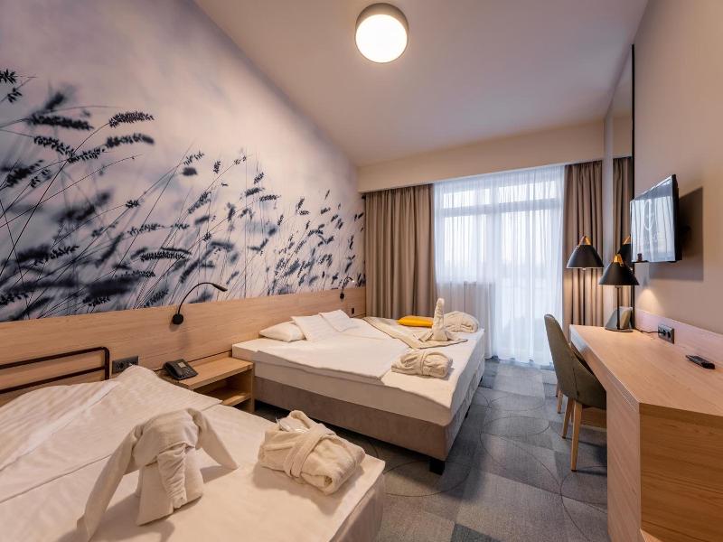 Globall Hotel image